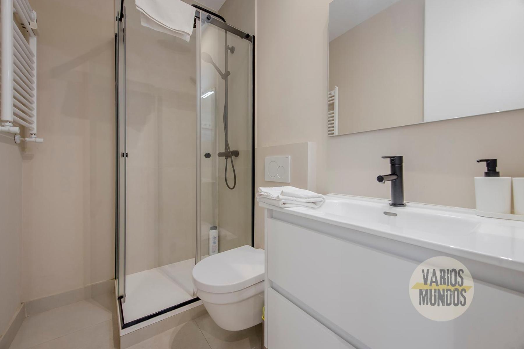 Agradable Piso De 3hab En El Rastro-centro De Apartament *